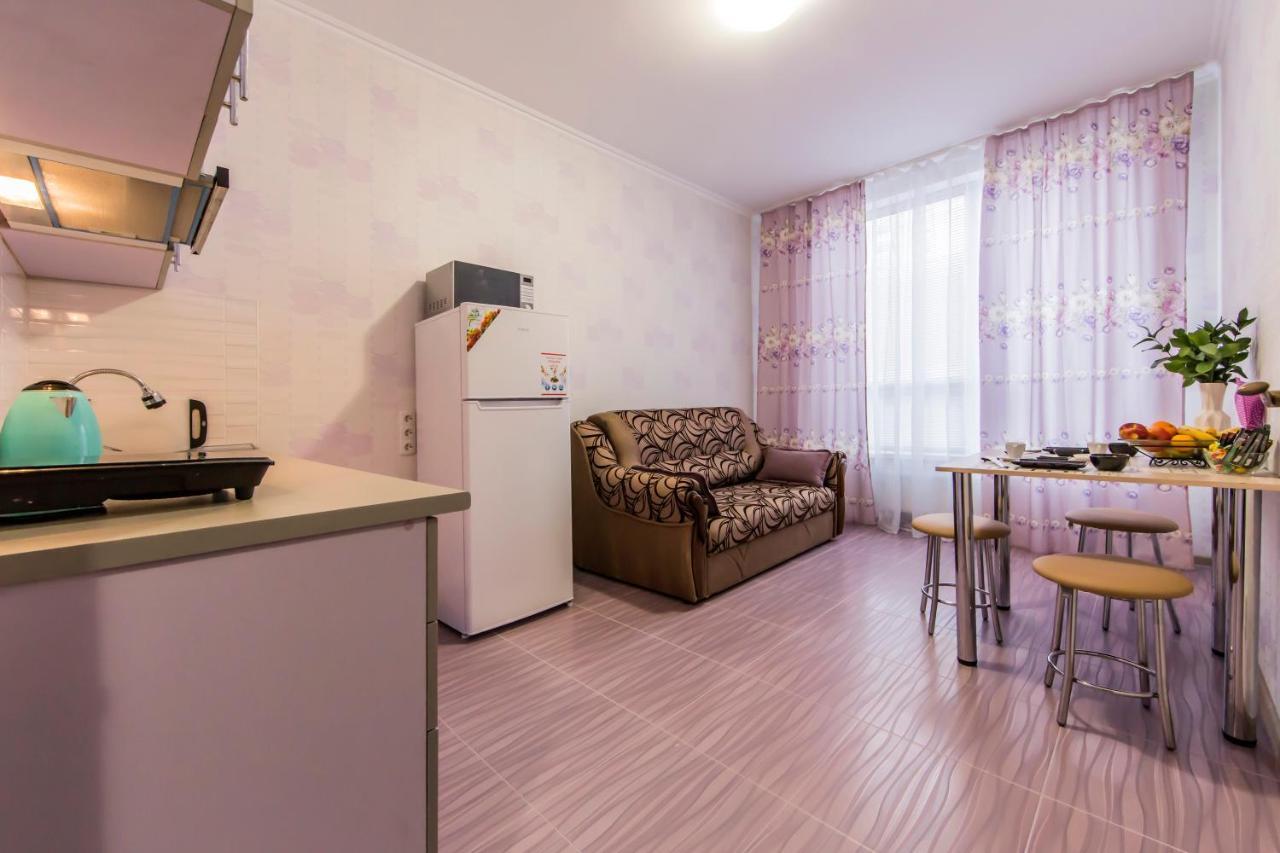 Стильные Апартаменты,Метро Вырлица,Метро Харьковская Kiev Extérieur photo